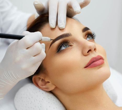 Межресничная стрелка Киев | Цена от 1500 | Lmakeup Studio
