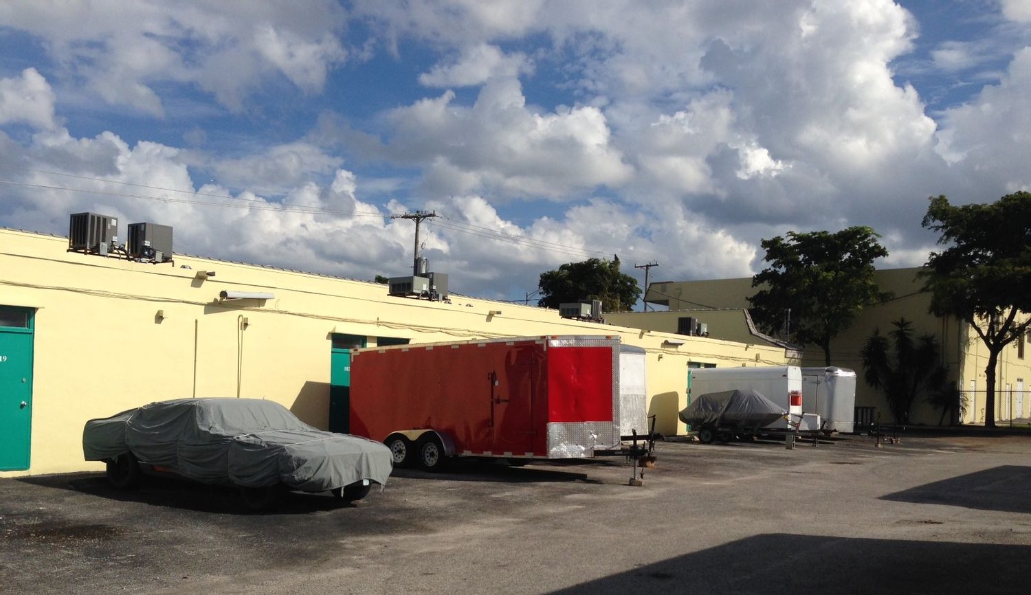 Dry Boat and RV Storage Pompano Beach and Oakland Park A1A Offices
