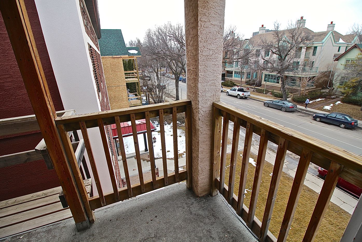 2219 Smith Street Regina Apartments for Rent East Regina Places to