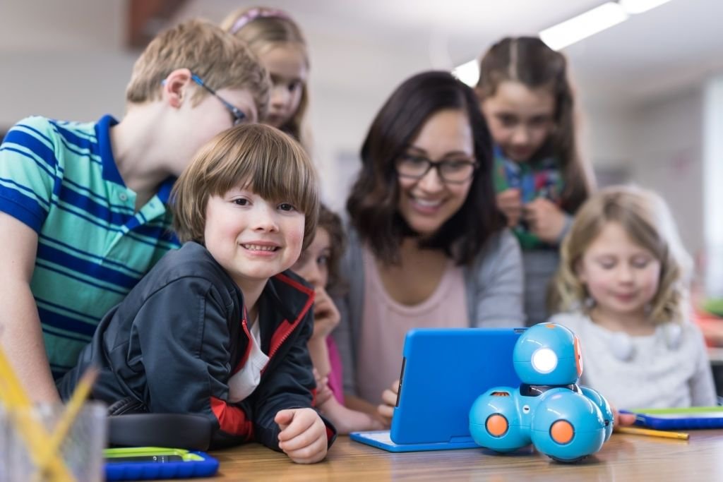 How Coding Helps Your Kid's Mental Health