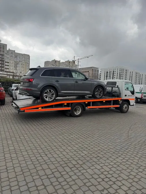 Як правильно викликати евакуатор у Львові