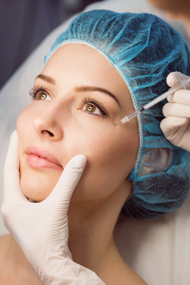 Ін'єкція ботулотоксину в зону навколо очей — процедура в Smart Beauty