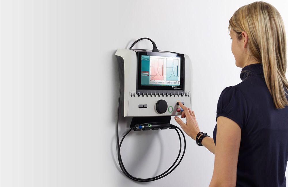 Імпедансний аудіометр АТ235