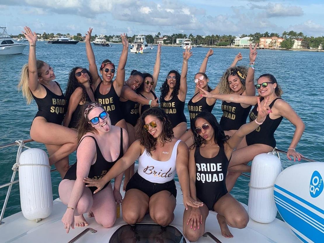 bachelorette yacht party miami