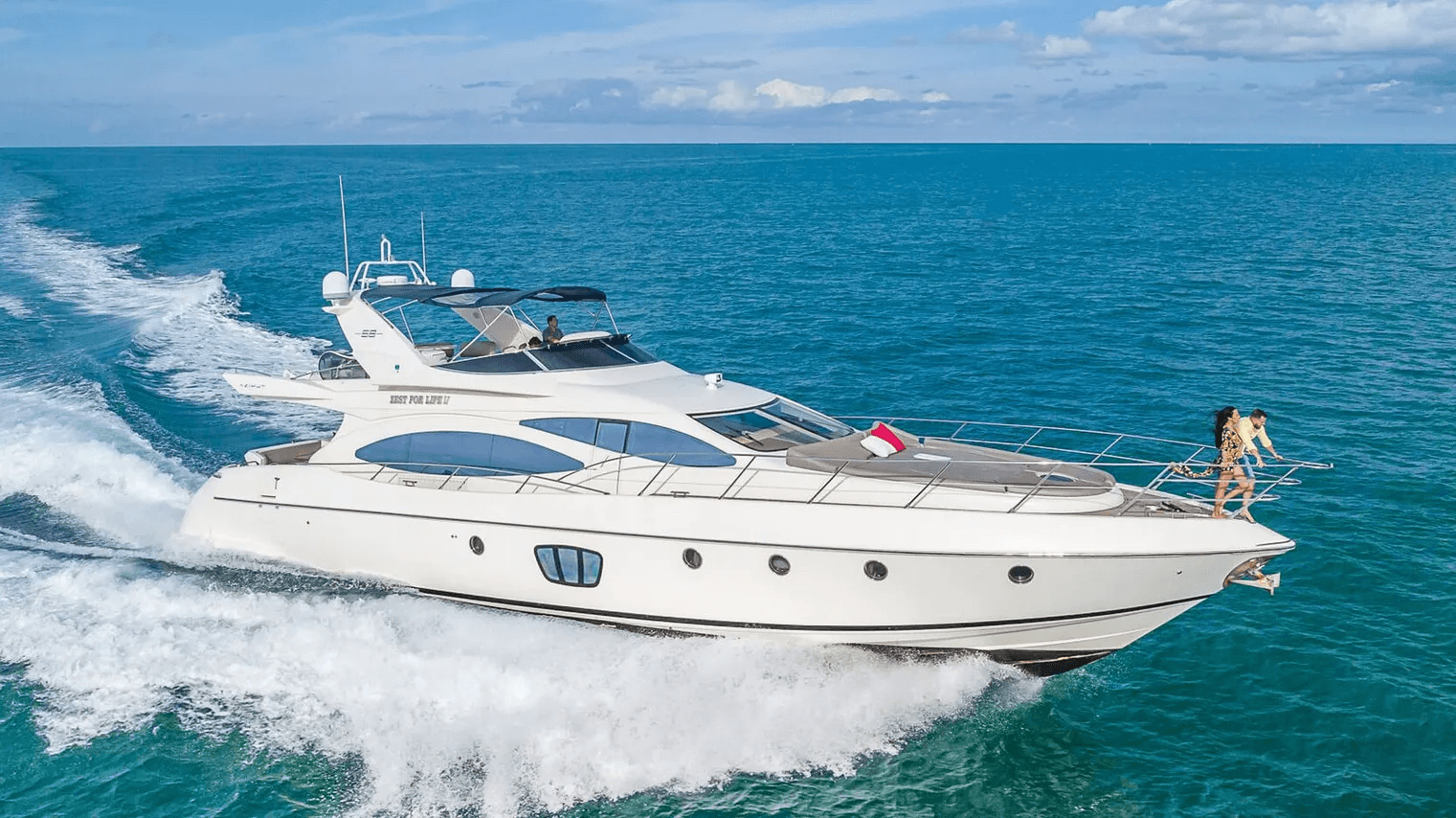 Luxury Azimut Fly 68 Miami Charter | Best Azimut Fly 68