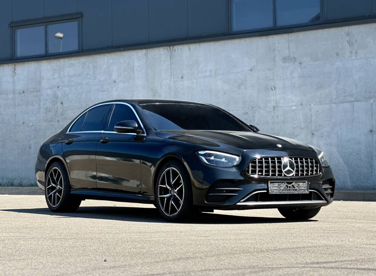 Mercedes-Benz E220D