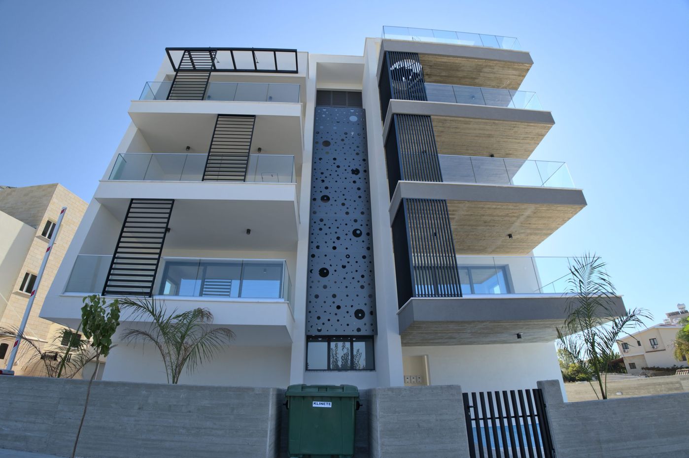 Oxygen, Limnaria, Pafos