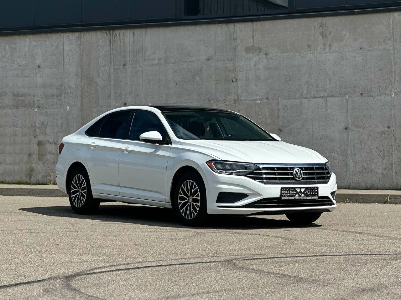 VOLKSWAGEN JETTA
