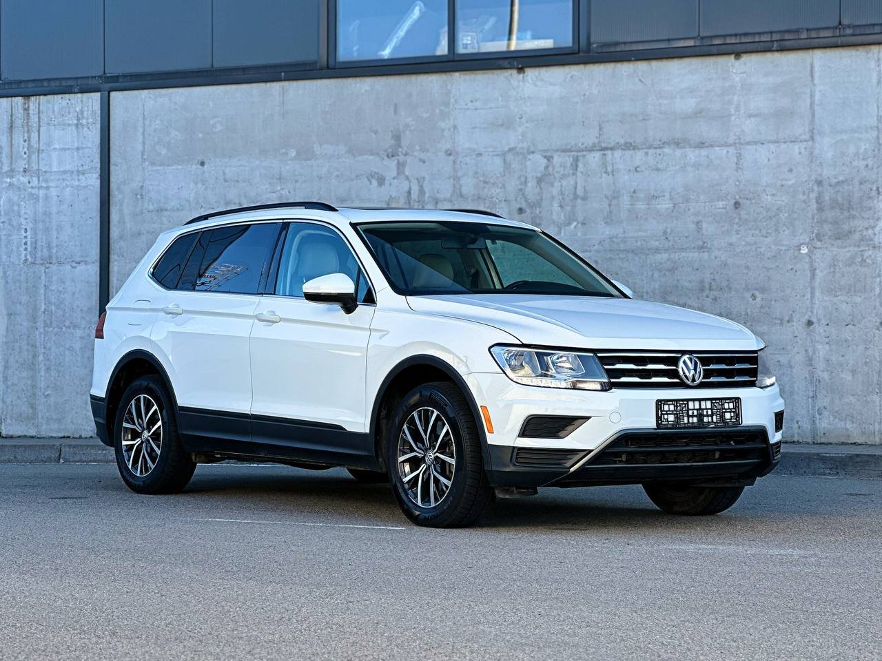 VOLKSWAGEN TIGUAN SE