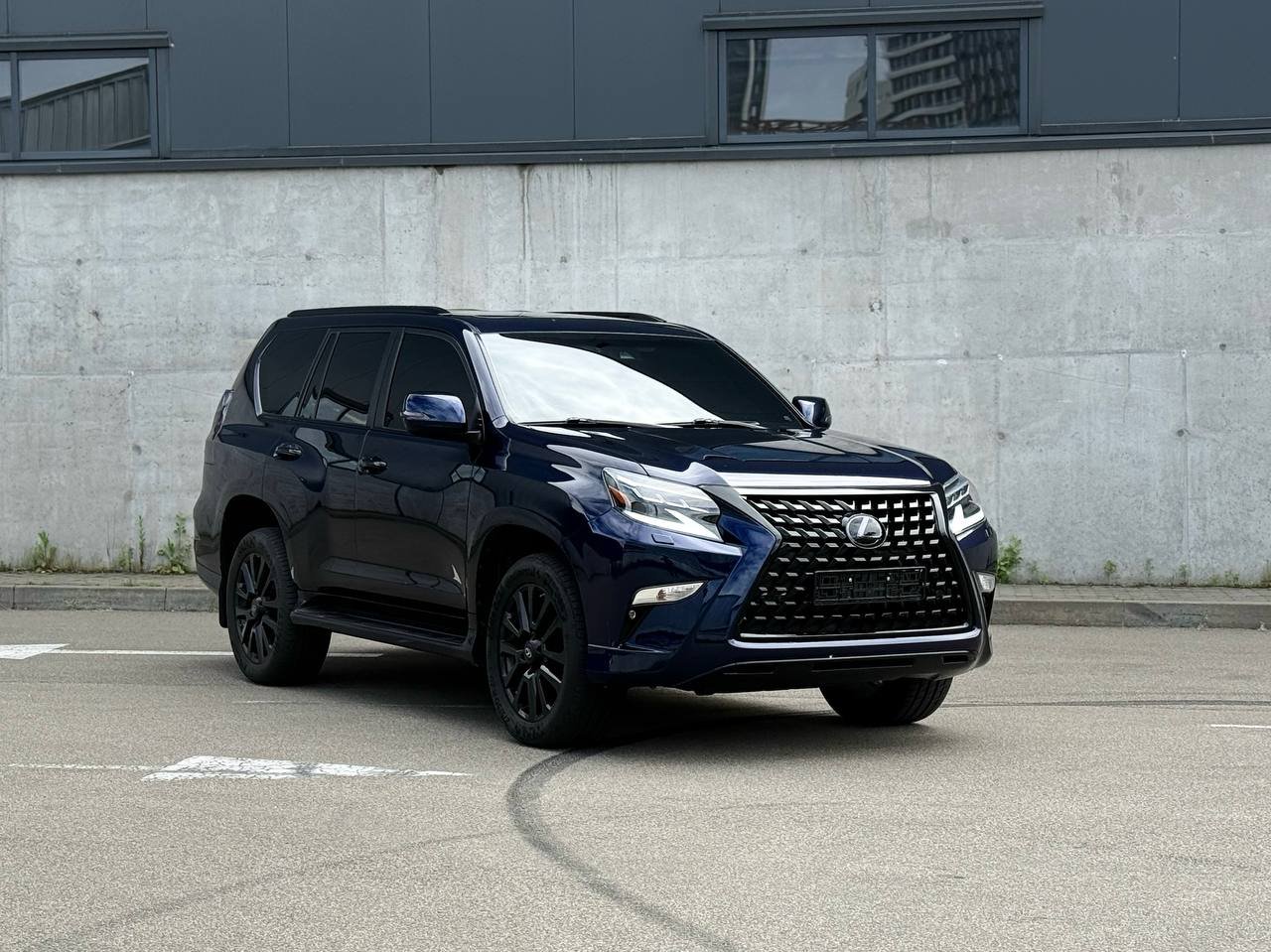 Lexus GX 470 — оренда позашляховика в Києві