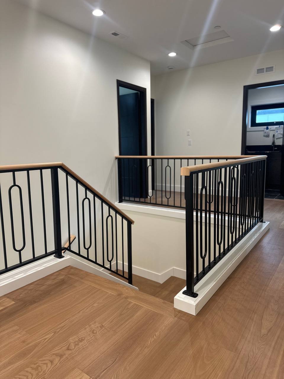 Vertical railing project 9