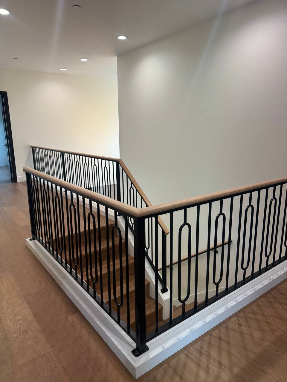Vertical railing project 8