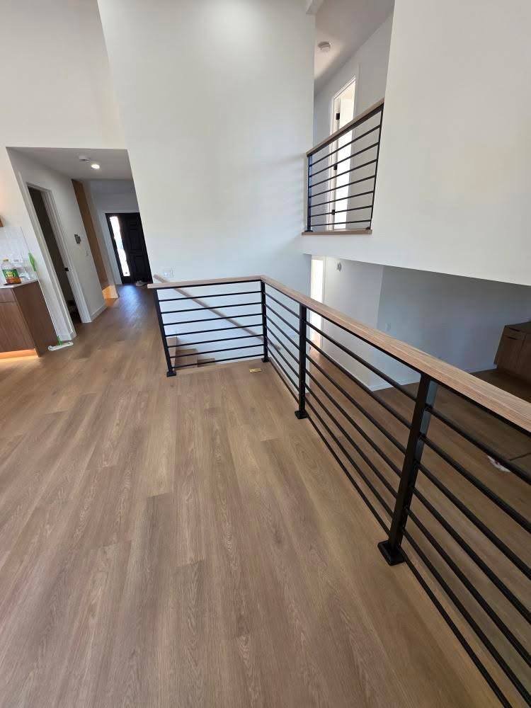 Horizontal railing project 15