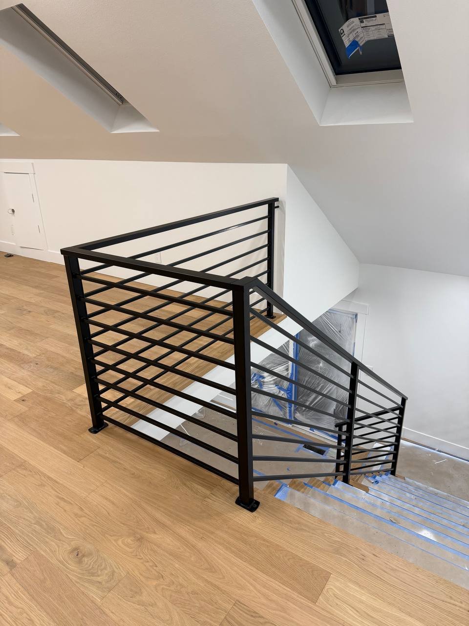 Horizontal railing project 8