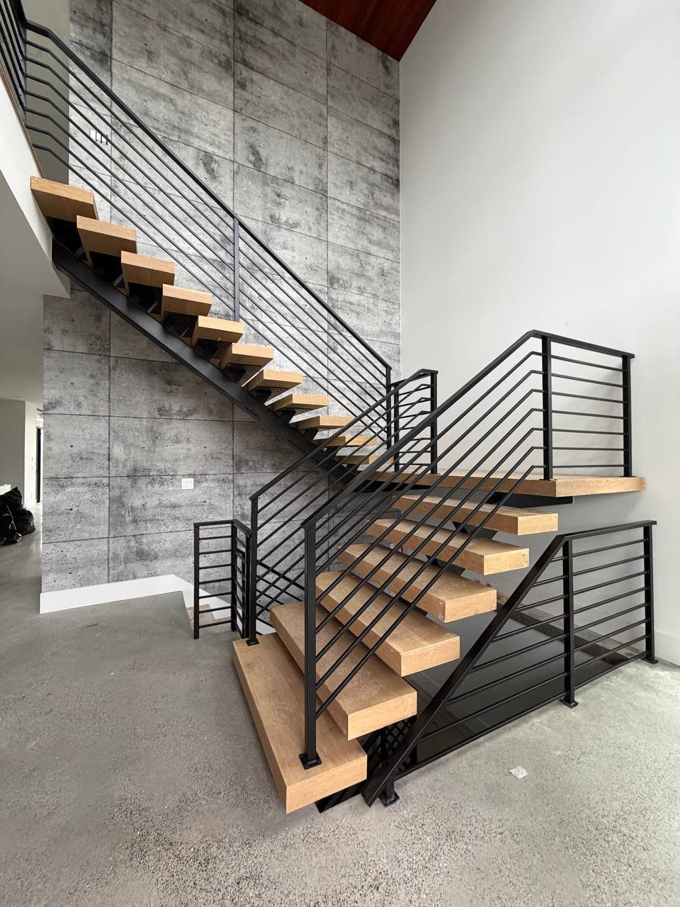 Completed horizontal railing project