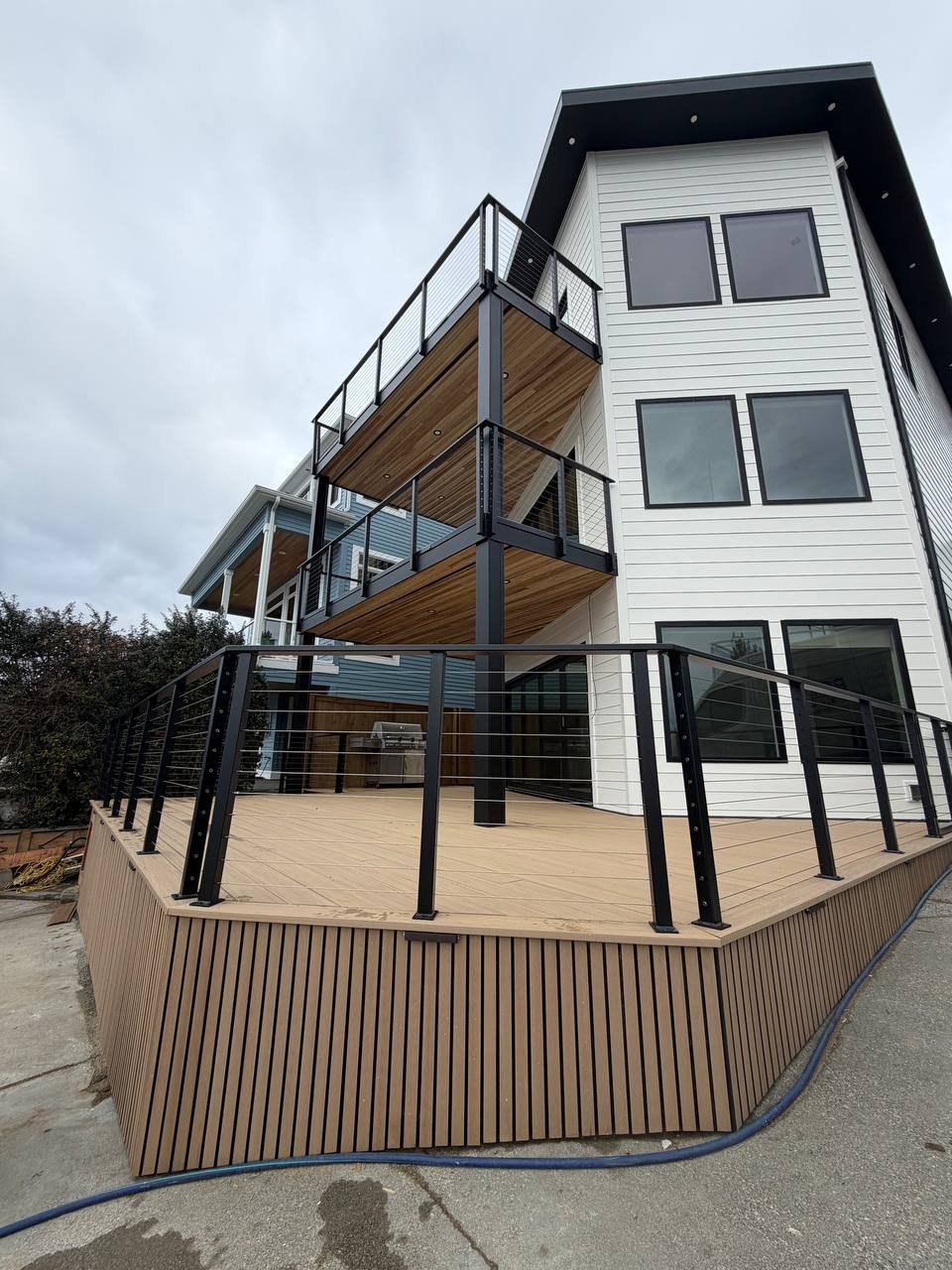 Custom cable railing system