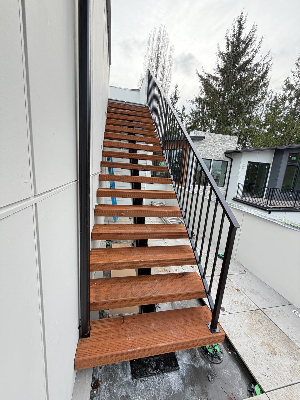 Custom staircase project 5