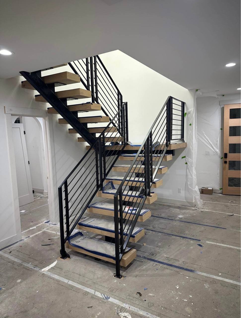 Horizontal railing project 17